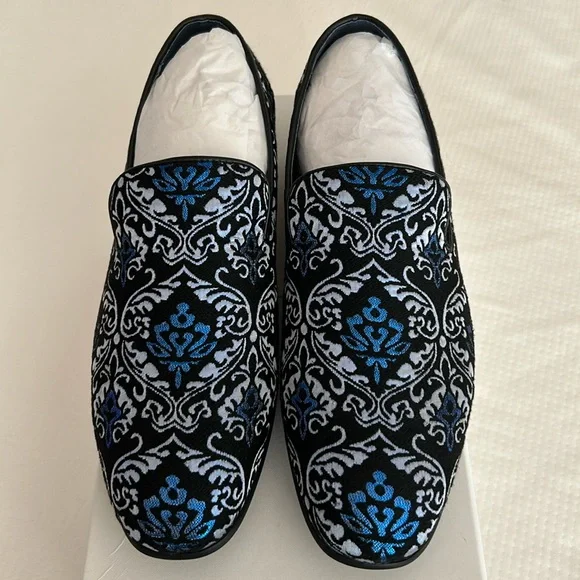 Robert Graham | Shoes | Robert Graham Smokers Blue Size 5  display picture 1